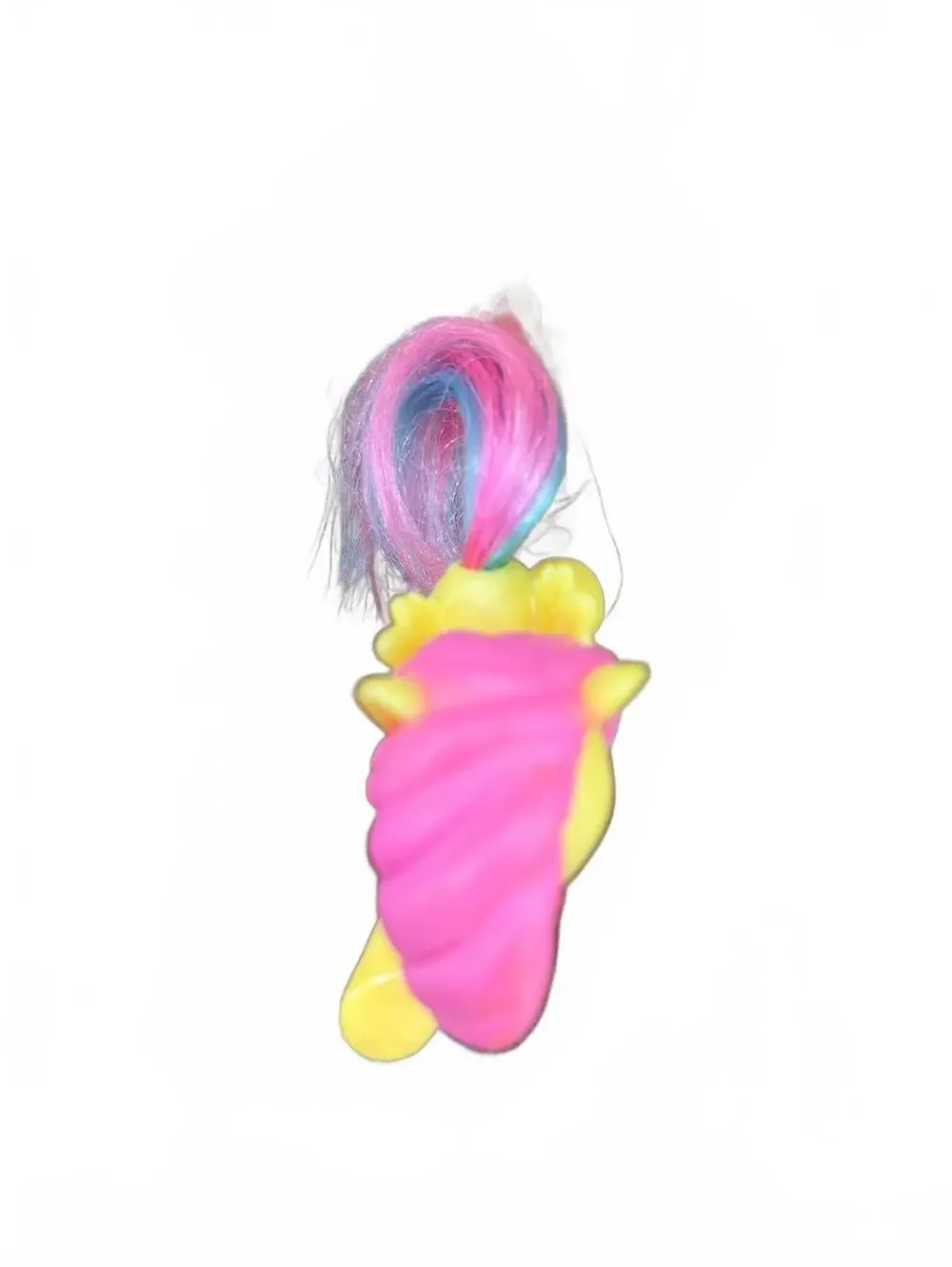 My Little Pony Fluttershy Friendship is Magic Generation 4 Toy Collectible